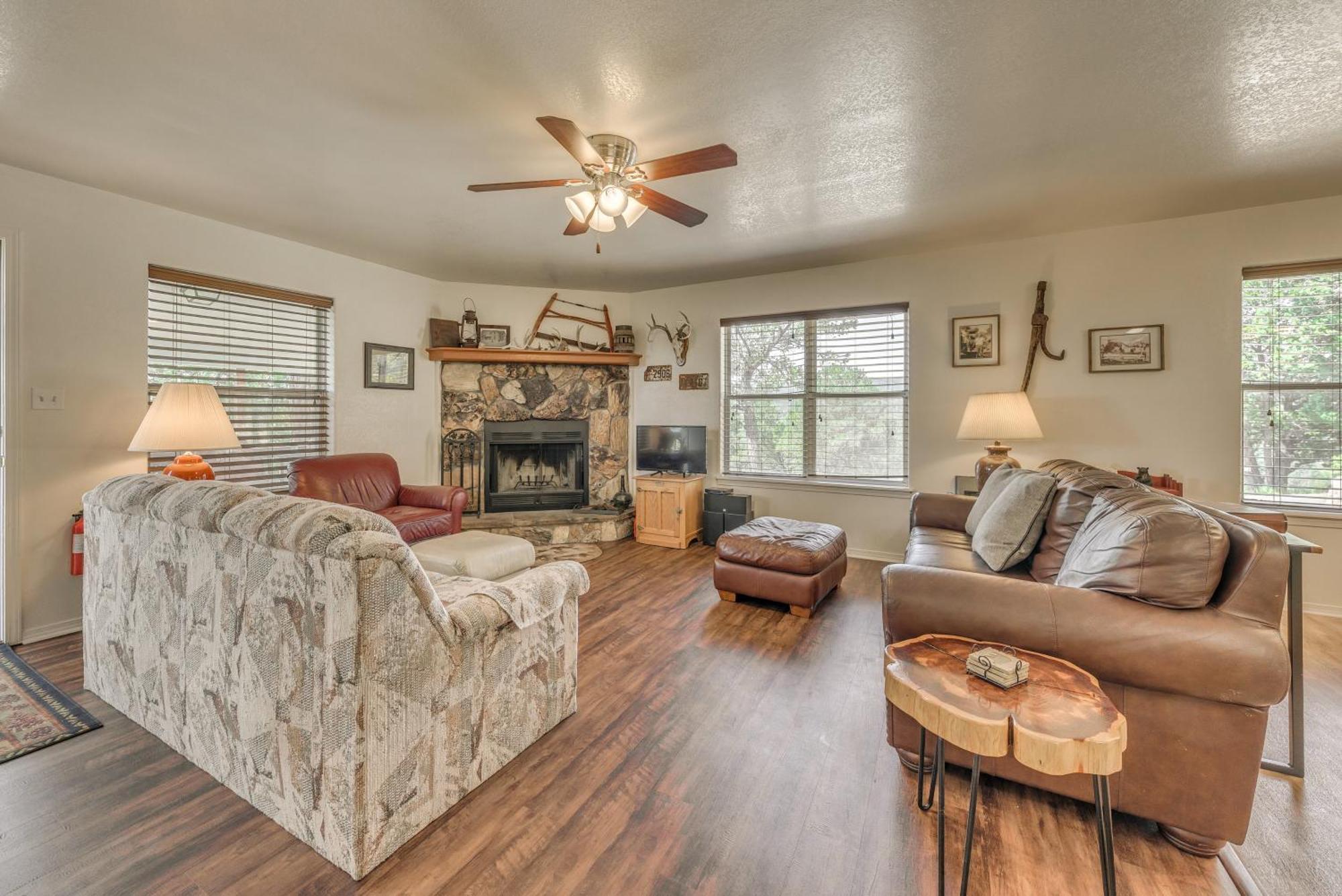 Hillside Haven With Deck Less Than 2 Miles To Dwtn Ruidoso! מראה חיצוני תמונה
